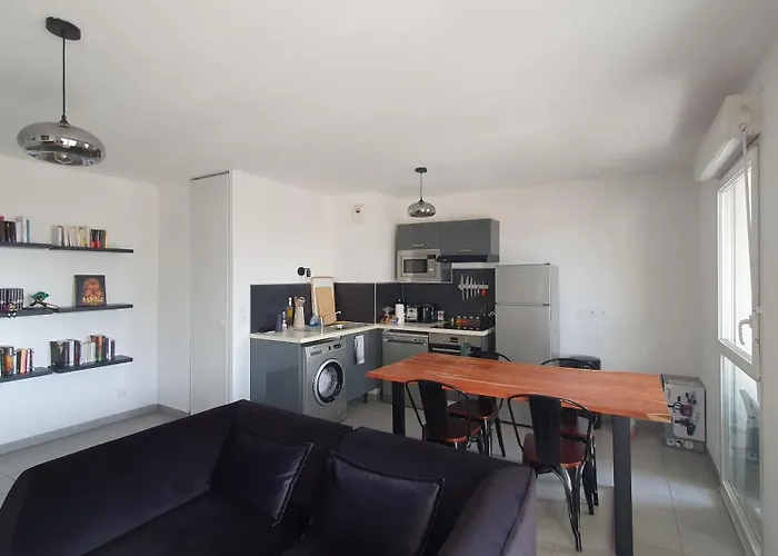 Appartement 3 Pieces + Terrasse